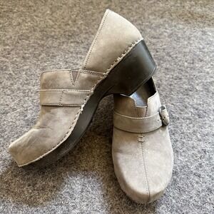 Dansko Tamara Clog Slip On Granola Boho Buckle Suede Nubuck Gray Sz 39 US 8.5-9